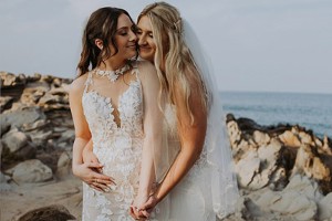 Olivia + Taylor