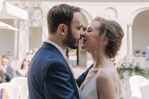 Eva + Simone